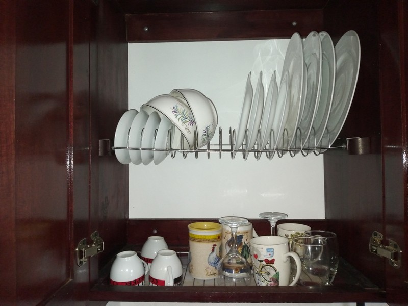 cups and dishes